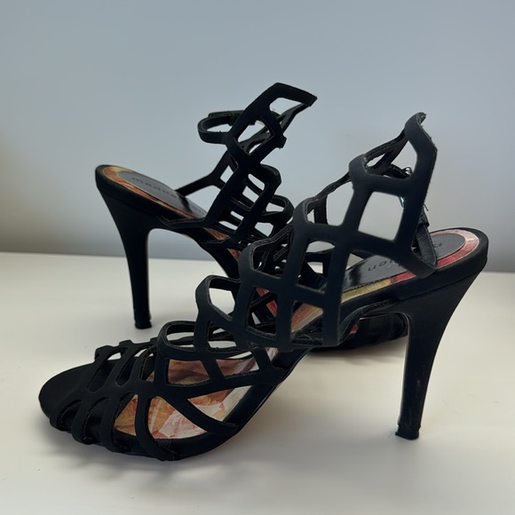Madden Girl Cage Heels Size 8 - Picture 2 of 10